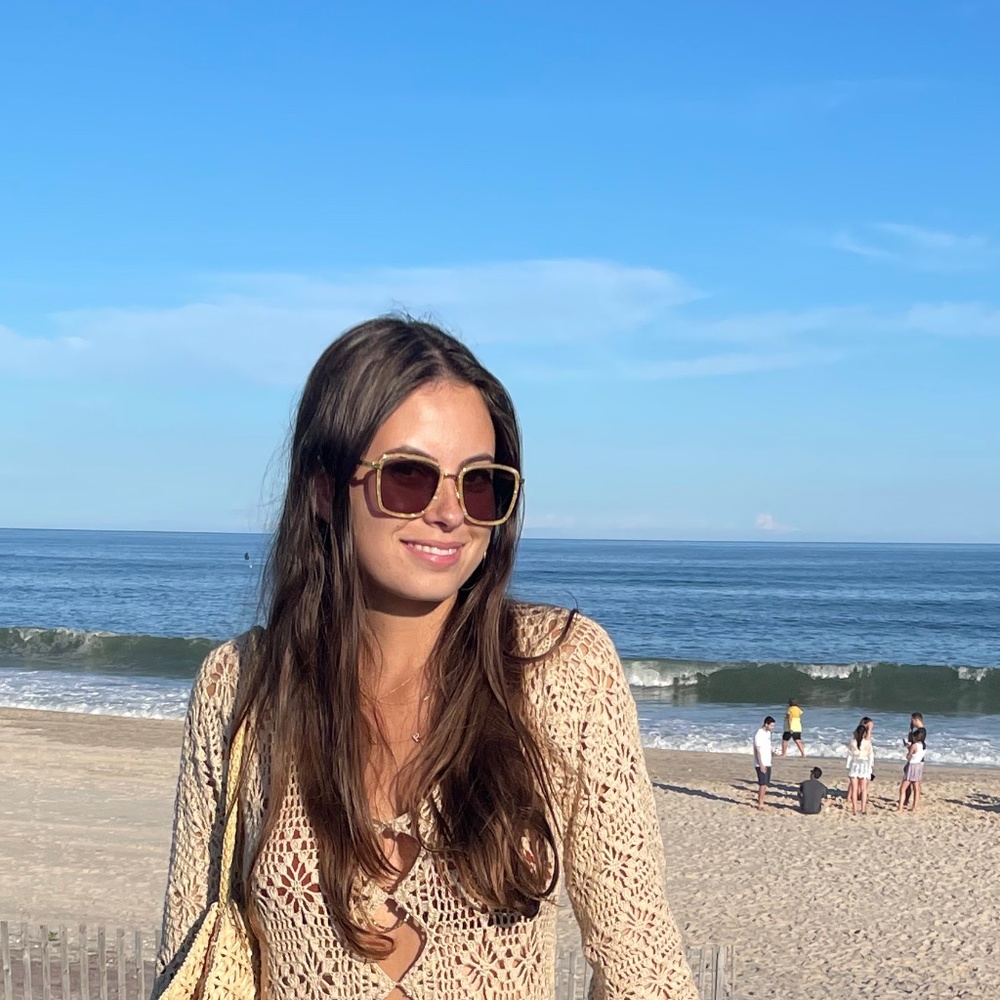 Meet your Posher, Rebecca